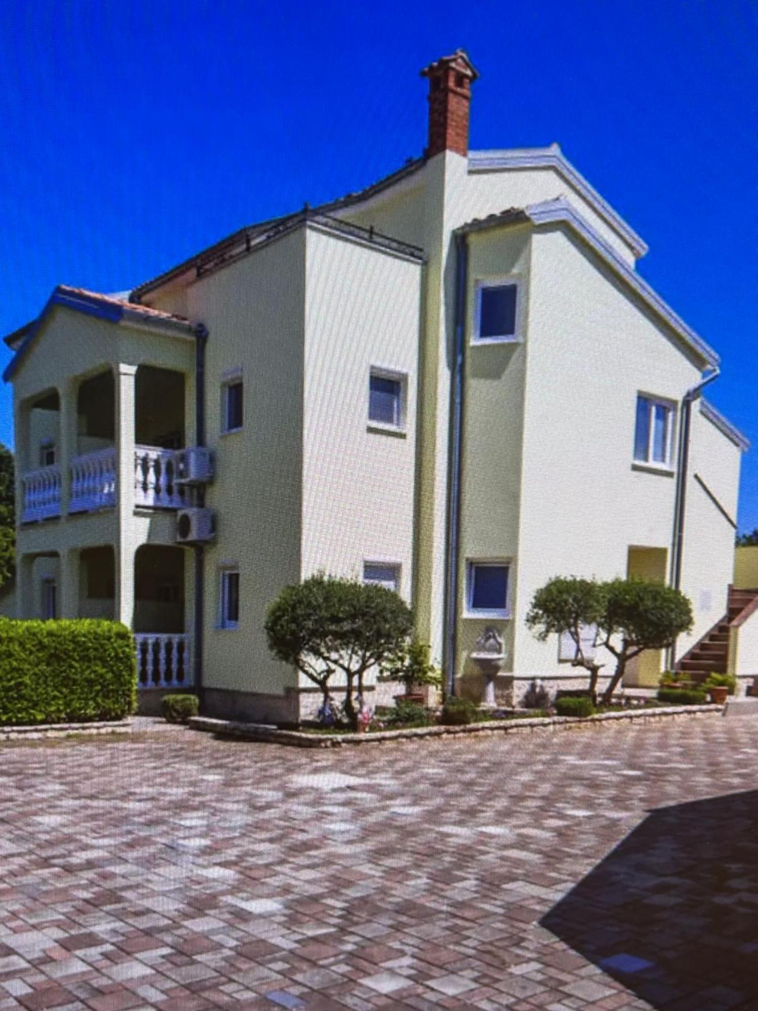 Apartments Rajic Porec Exterior photo