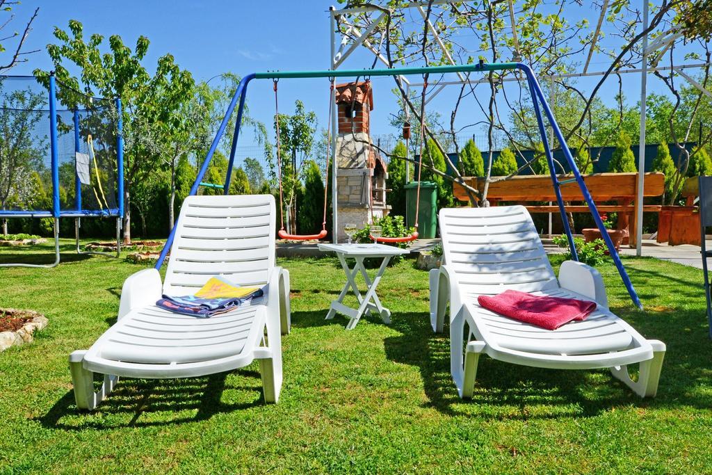 Apartments Rajic Porec Exterior photo