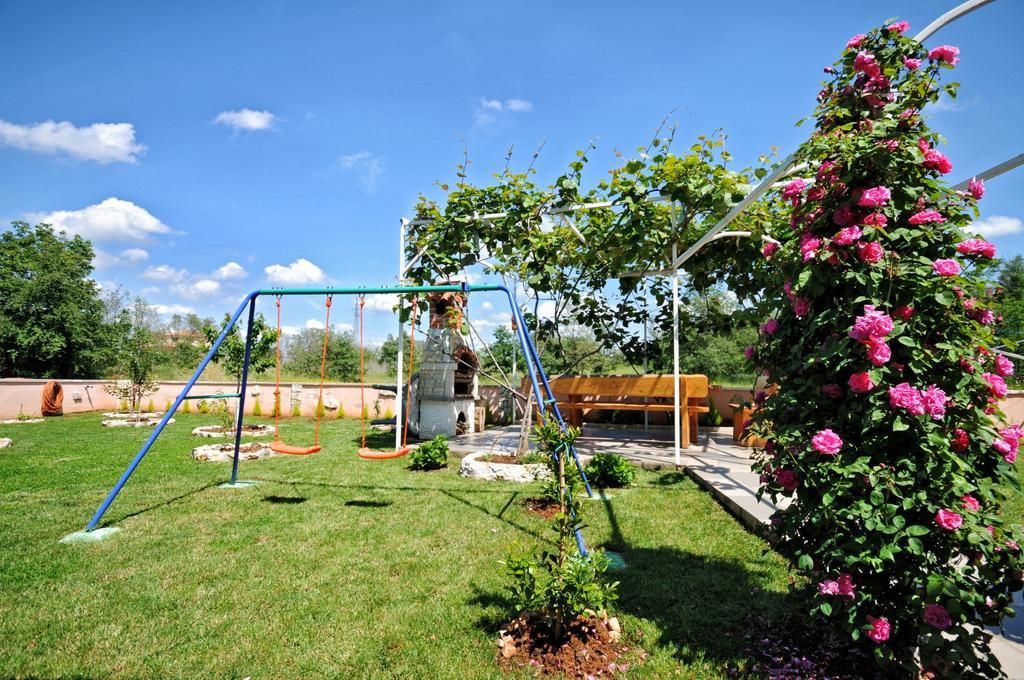 Apartments Rajic Porec Exterior photo